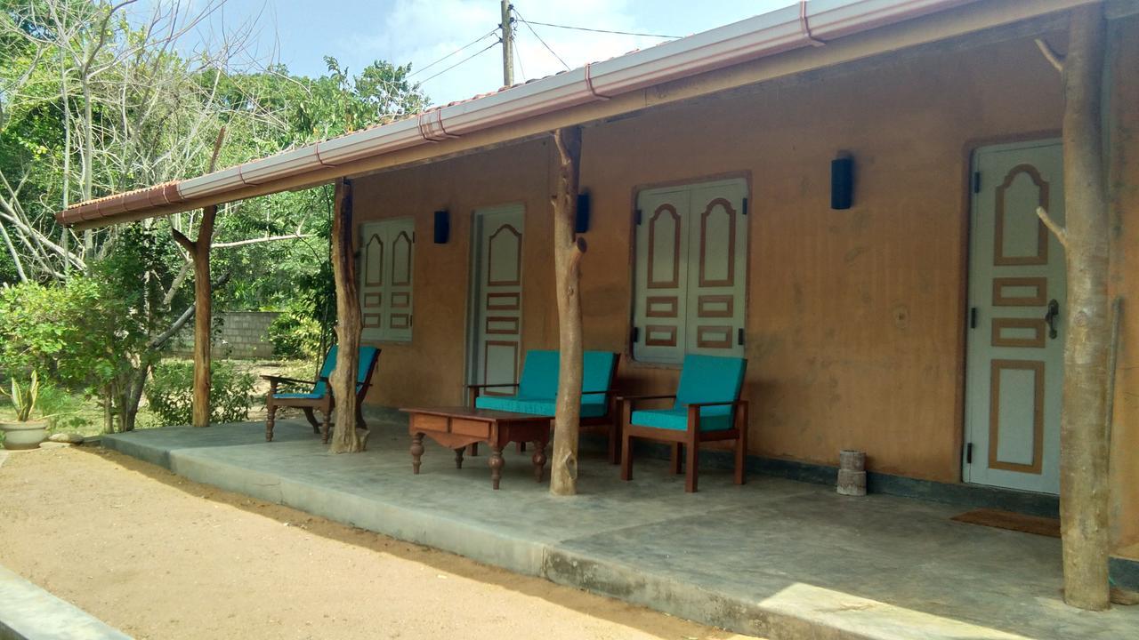 Taragala Chalets Kalametiya Bagian luar foto