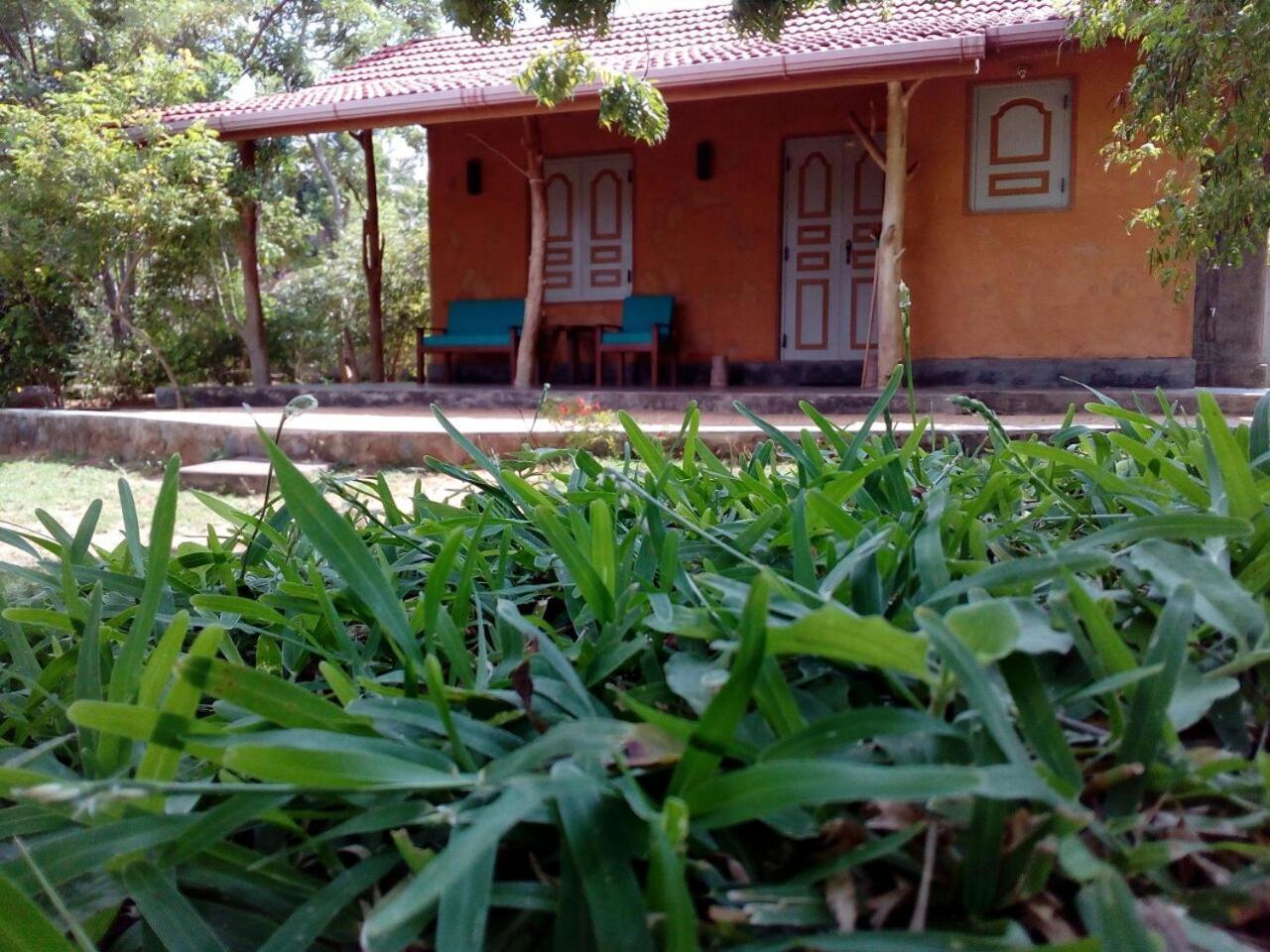 Taragala Chalets Kalametiya Bagian luar foto